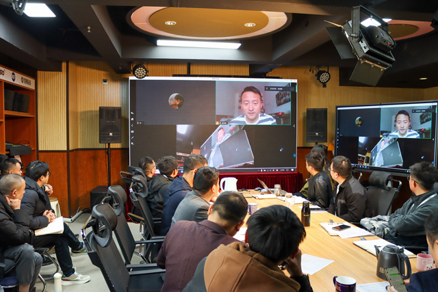 成都鷹皇科技召開2024新春開工會議暨2023年度總結(jié)大會