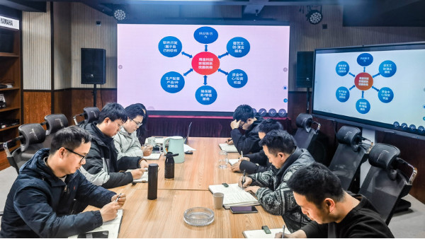 跨越2023，共赴2024：鷹皇的銷售之路再啟新篇章